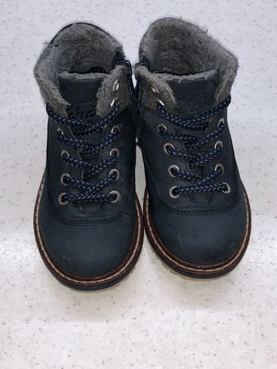 Фирменные ботинки Zara р. 26 по стельке 16,5 см.