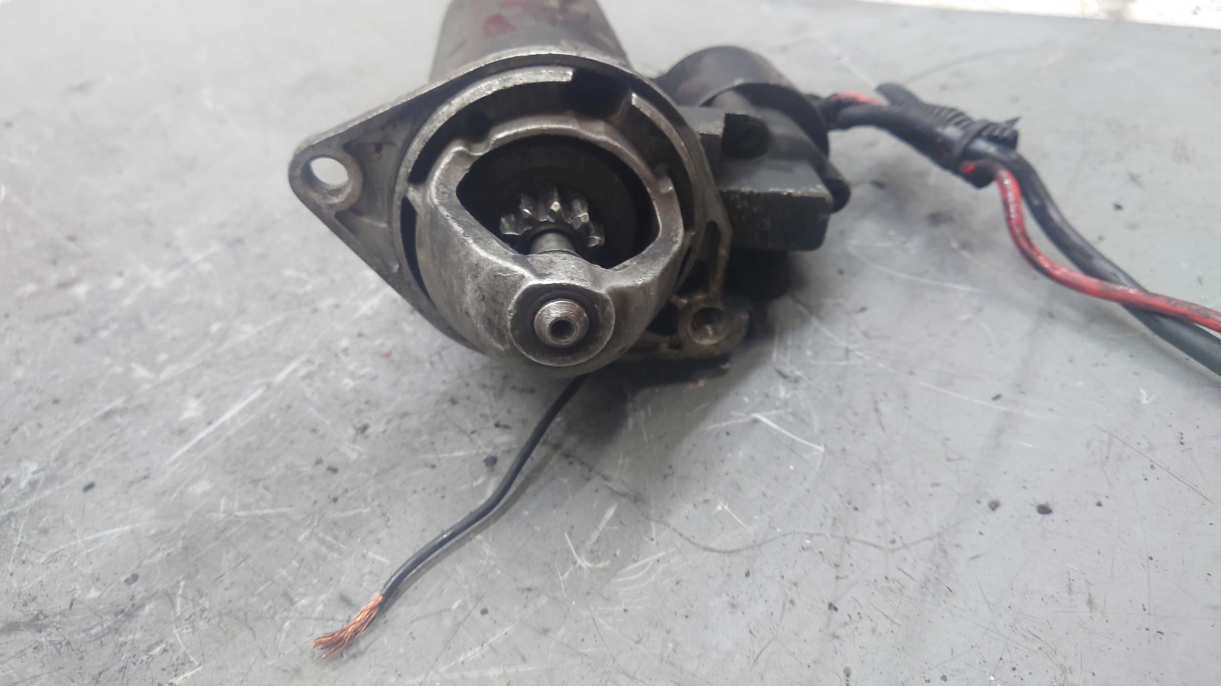 Opel Astra F 1 I G 2 II 1.7 D DTI Rozrusznik