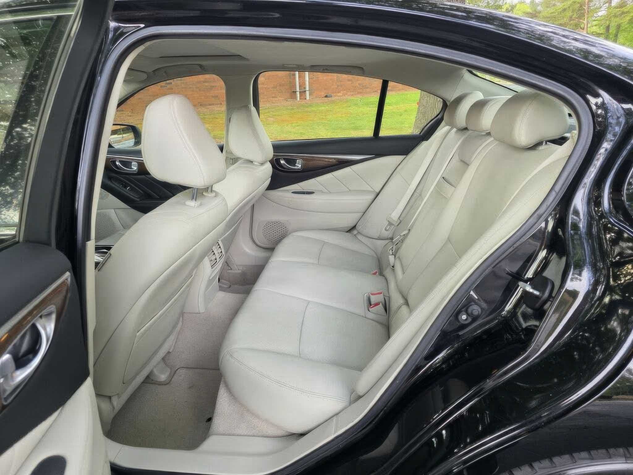 2016 INFINITI Q50 3.0t Premium RWD