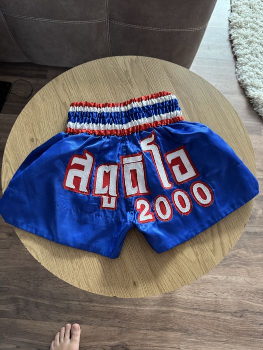 Костюм для Тайский або Муай-Тай бокса ,шорти ,майка,фудболка