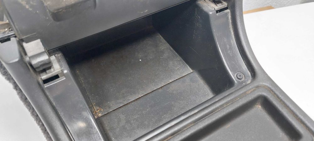 Peugeot 205 Mk2 Fase 2 Consola Central Tablier Interior Cinzento