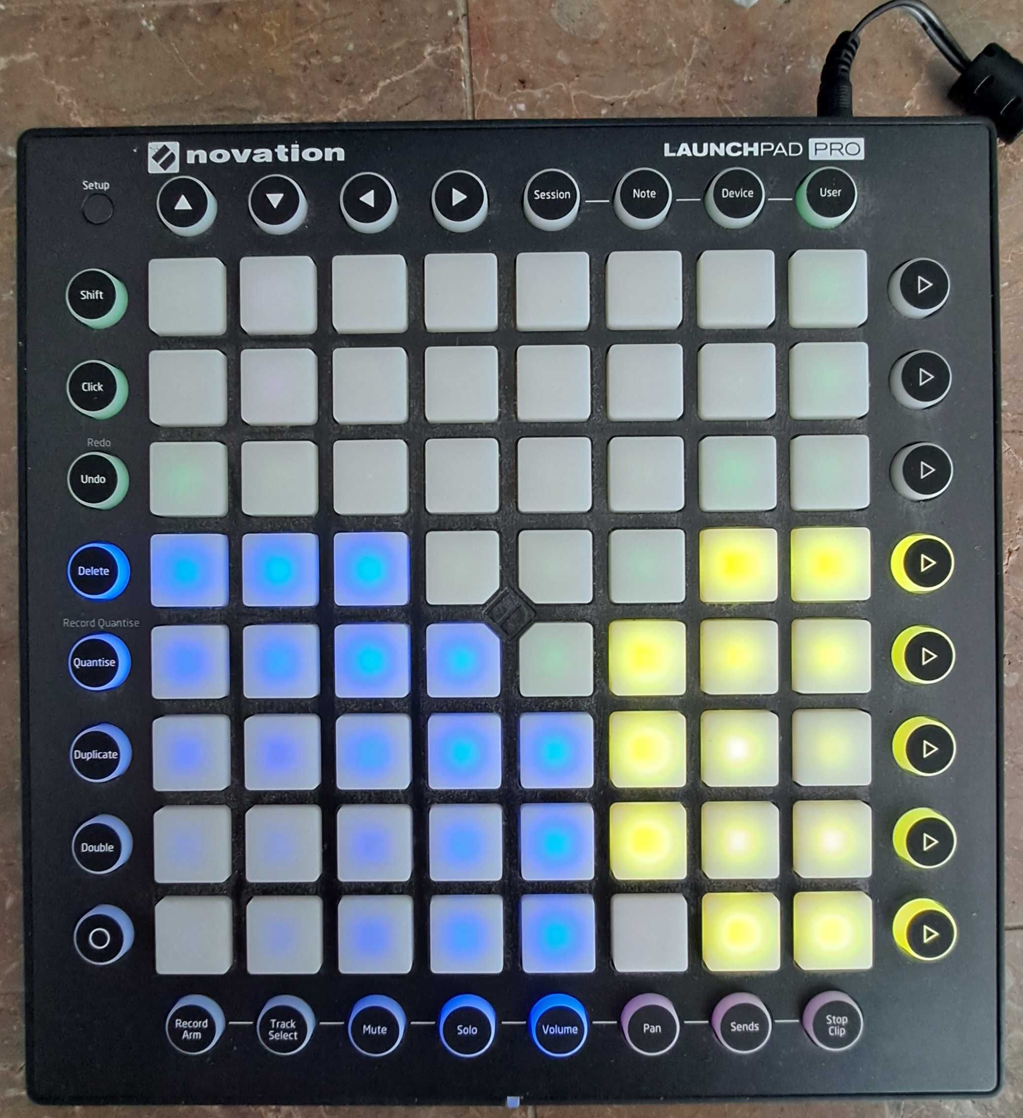 Novation Launchpad Pro, Quase novo