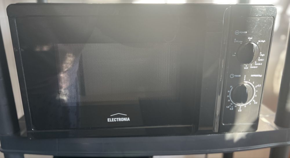 Micro-ondas Grill Electronia