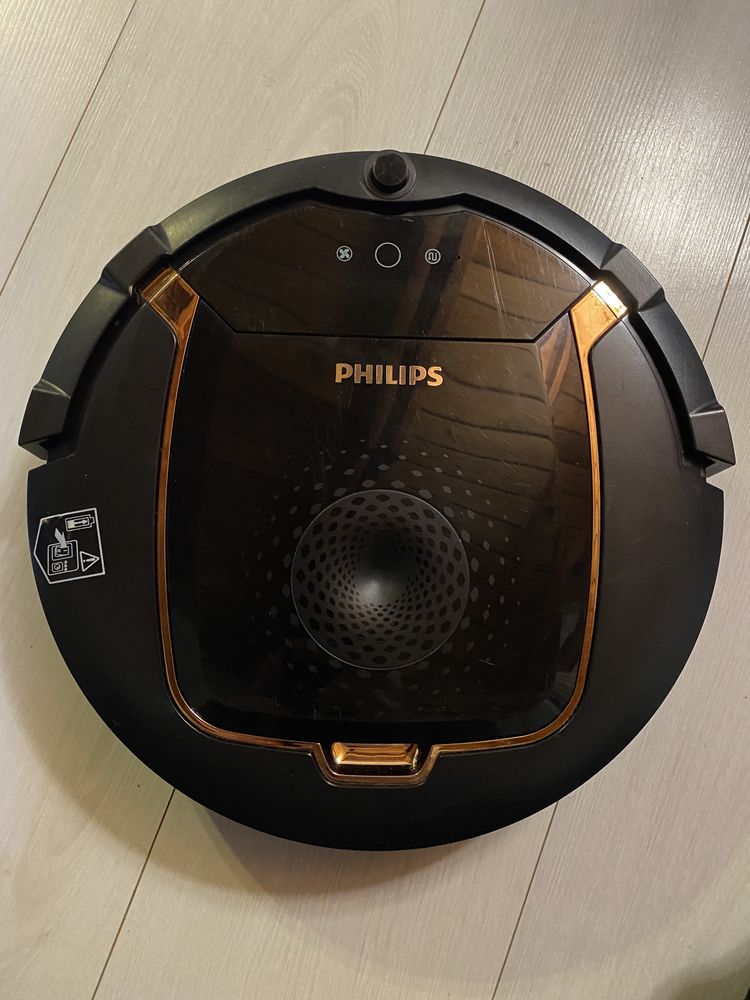 Odkurzacz Philips irobot model FC8820/01