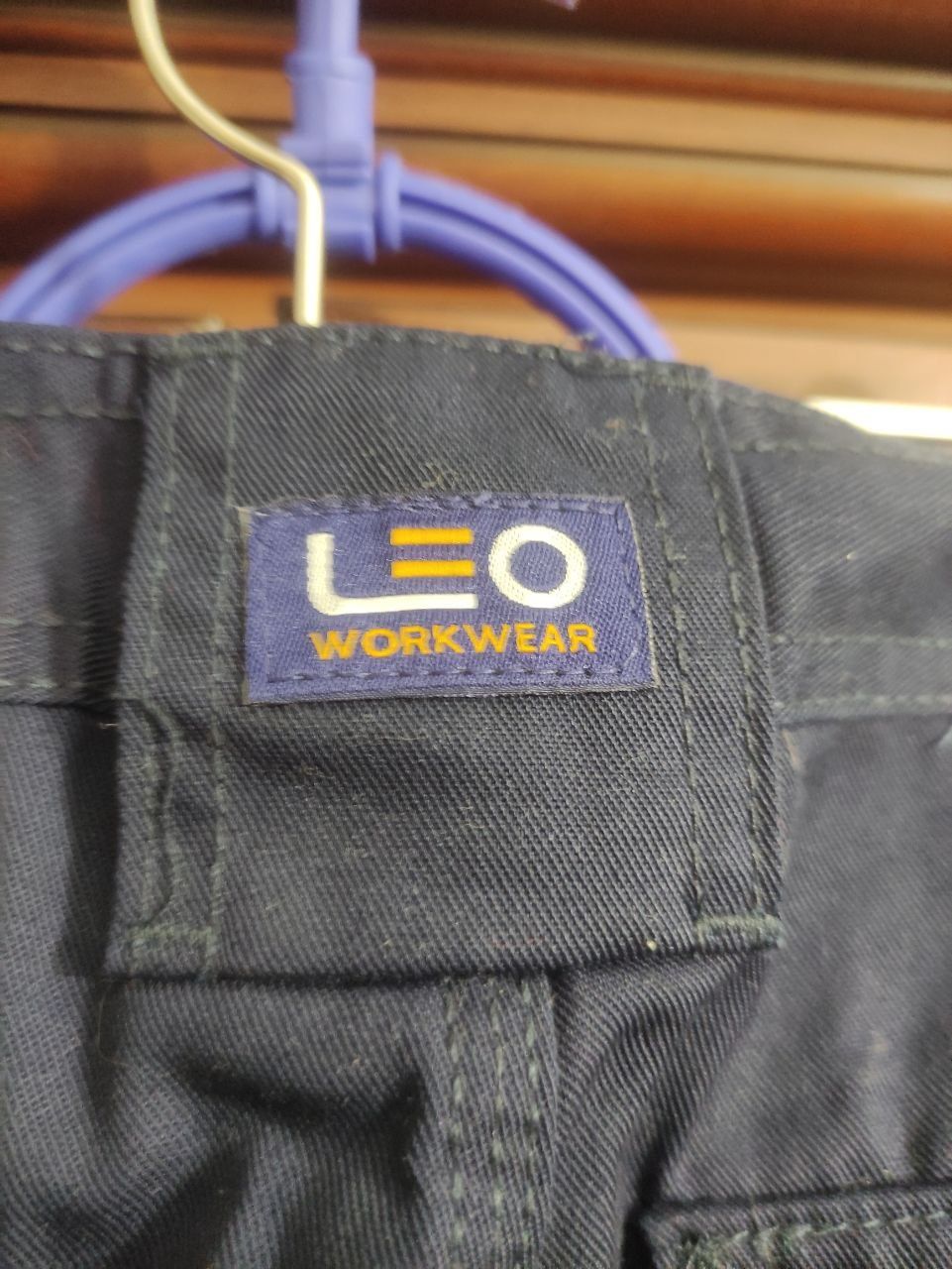 Продам новые катоновые рабочие брюки LEO