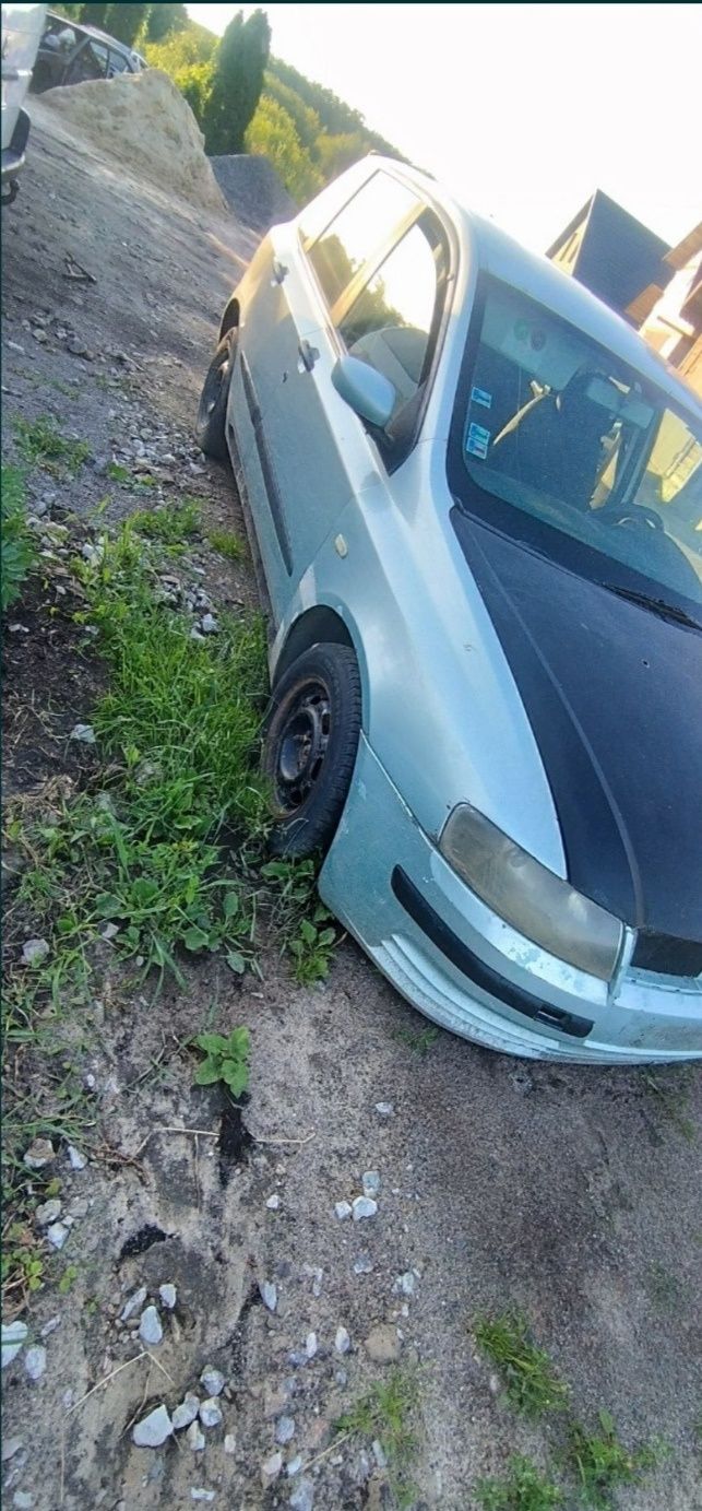 Ляда Двери  fiat stilo 5D 2002рік 1.6 бензин