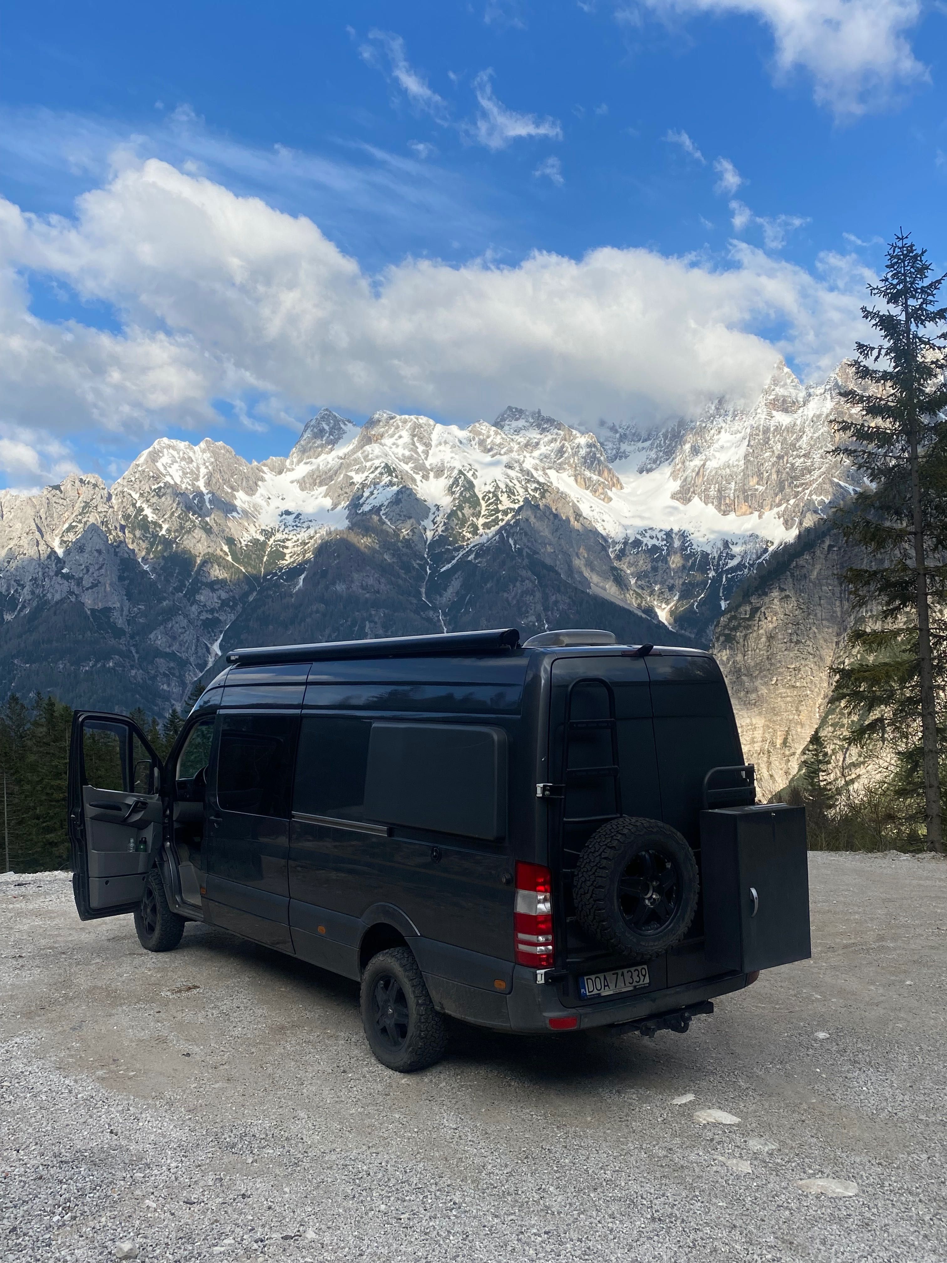 Terenowy MERCEDES Sprinter 4x4 - CAMPER-VAN