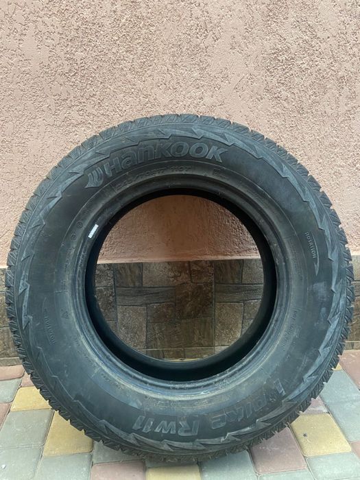 Зимові шини 245/70 R17 Hankook Winter
