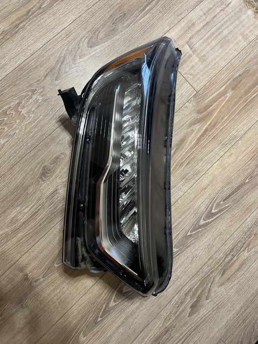 Фара левая правая Honda CRV 17-22 Full LED 33150-TLA-A41 33100-TLA-A41