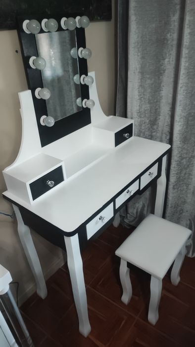 Vendo toucador completamente novo