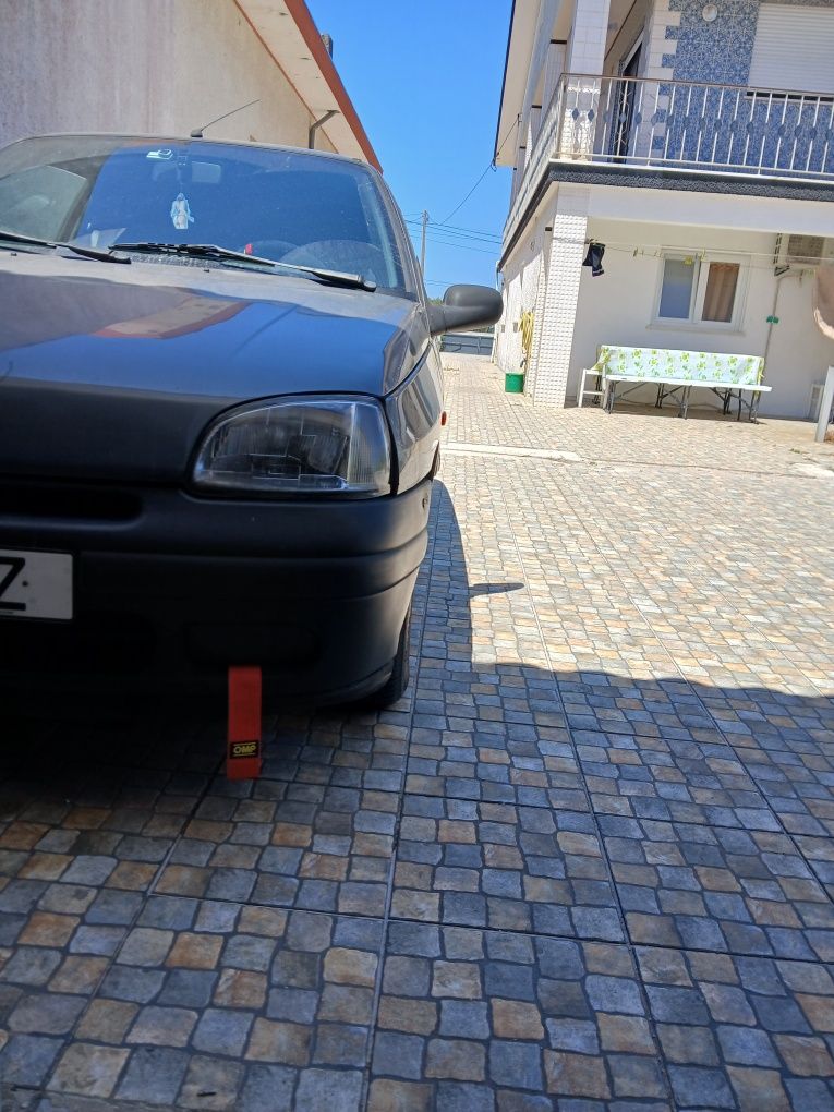Renault Clio 1.9D