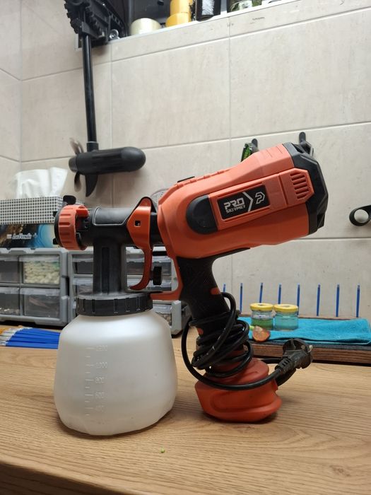 Pistolet do malowania 750w mocny