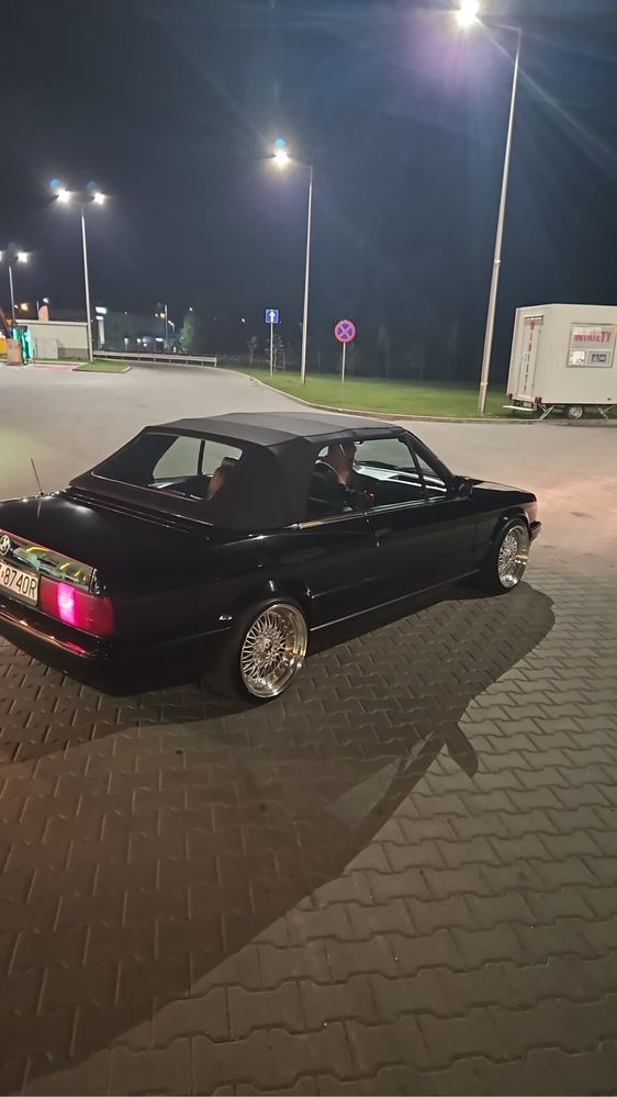 BMW 320i cabrio