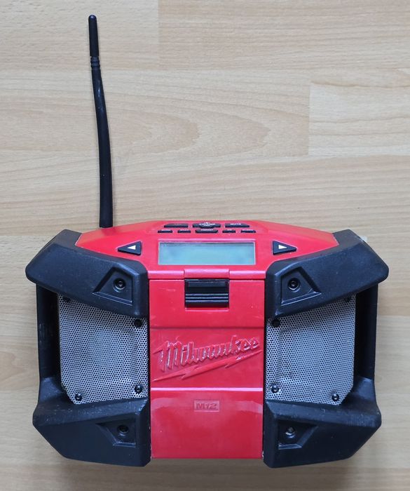 MILWAUKEE C12 JSR C12JSR Akumulatorowe Radio Budowlane 12V