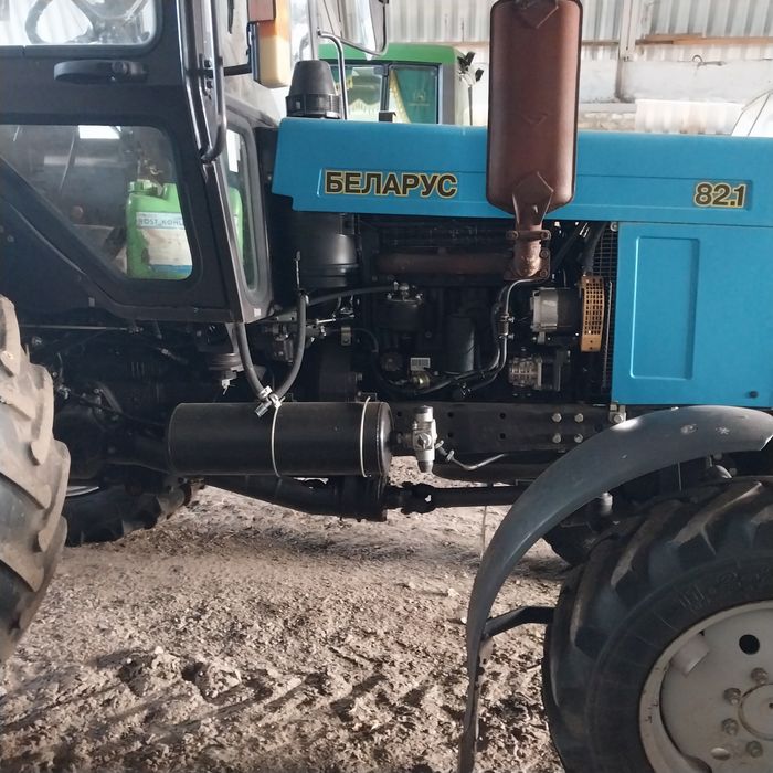 МТЗ 82 трактор    .