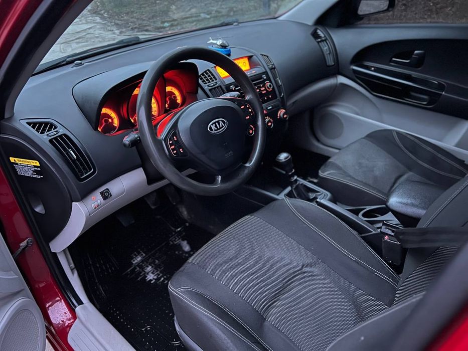 Киа CeeD в отличном состоянии