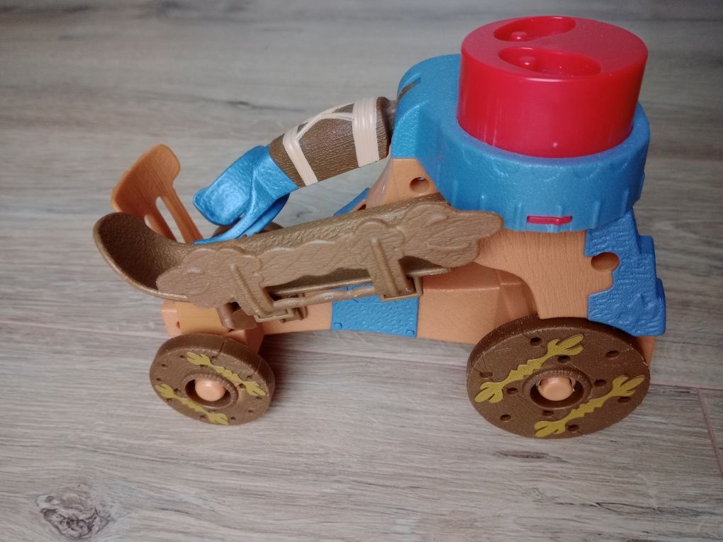 Fisher Price® pojazd wyrzutnia wóz bojowy