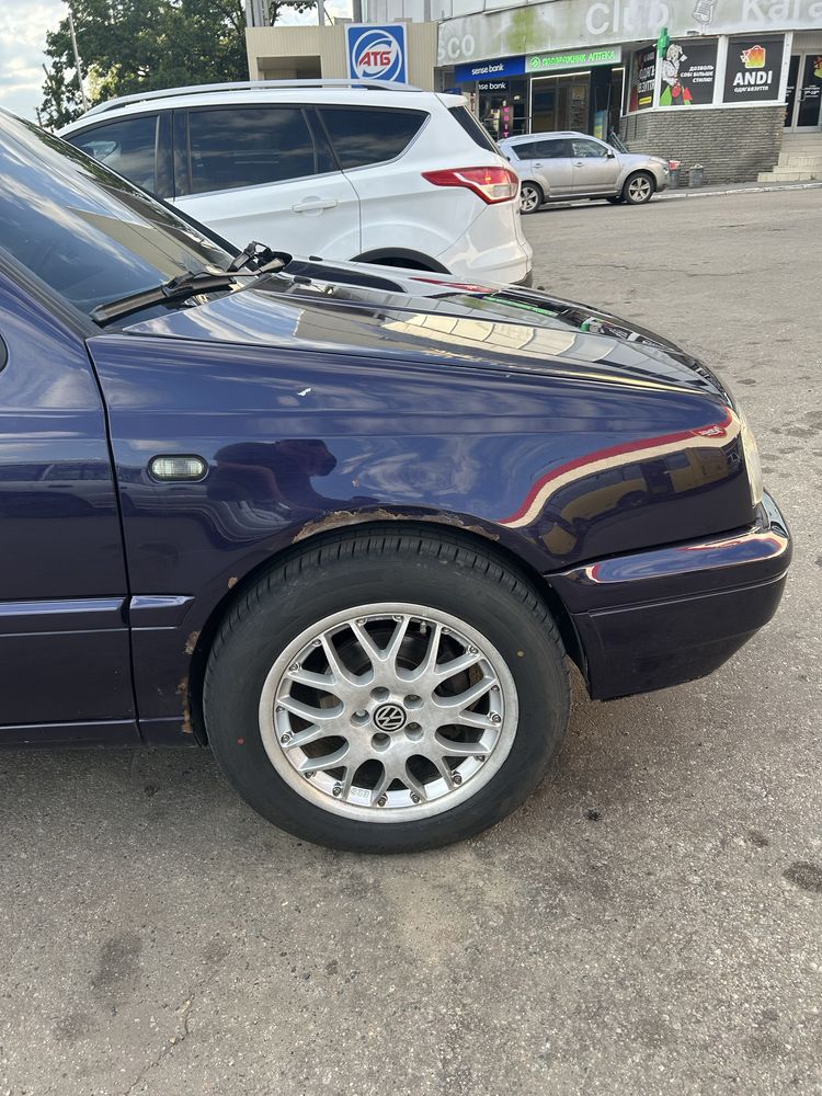 Volkswagen Golf 1995 III покоління/Тур 1Н • 1.6 МТ (101 к.с.)