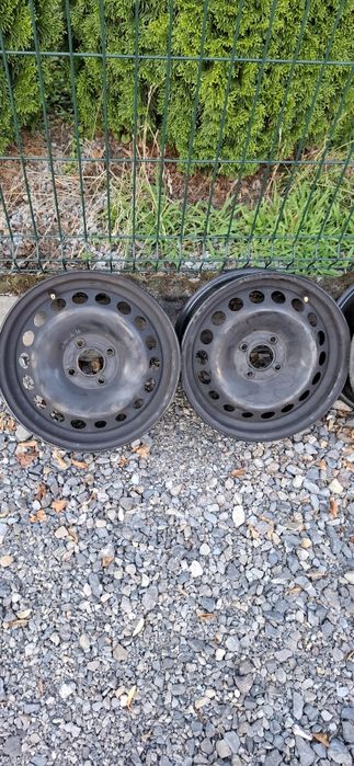 Felgi blaszaki renault clio 4x100 r15 et 40 stalowe