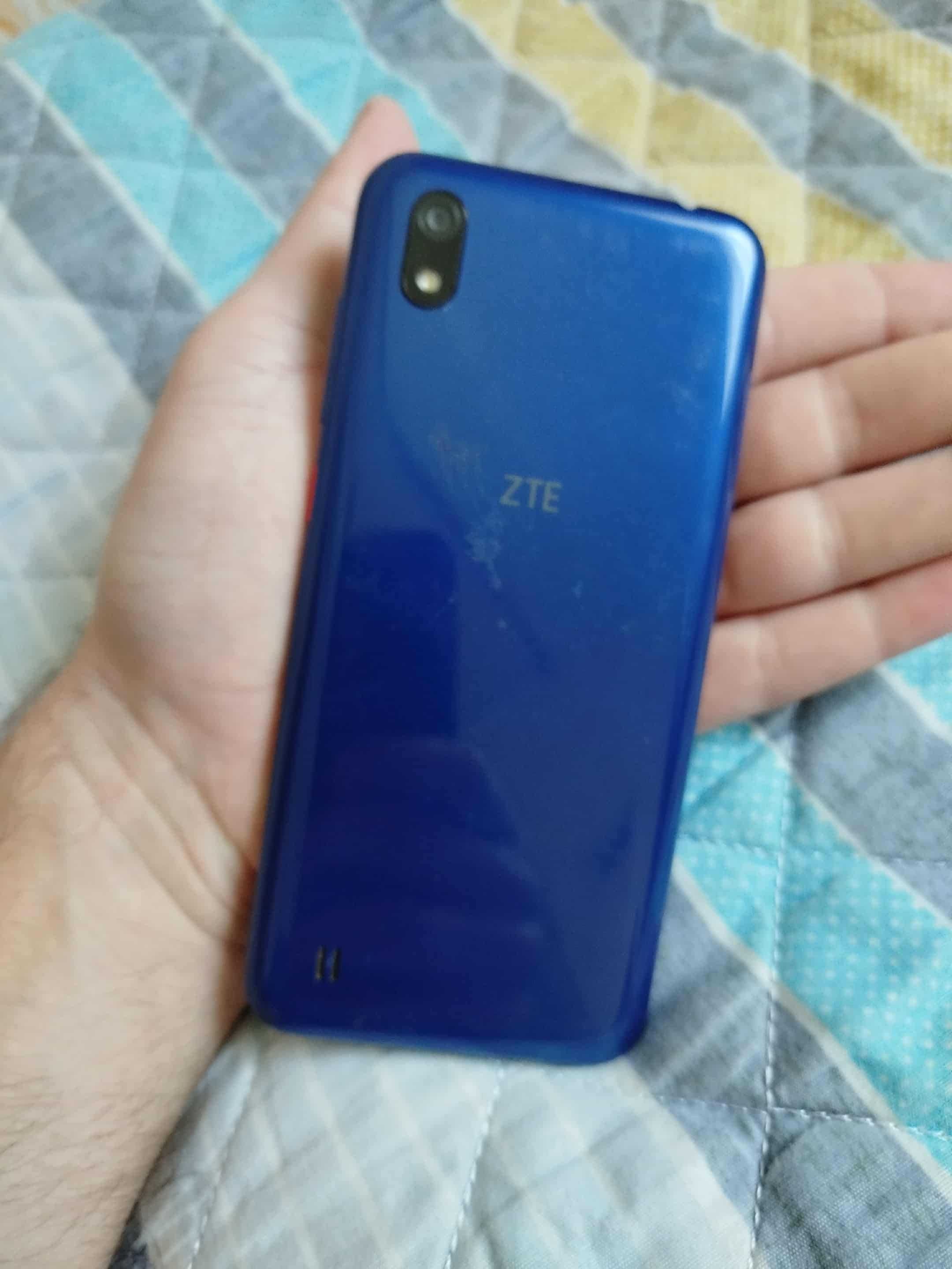 ZTE Blade A5 2/32 GB бит экран после падения. Отправка НП