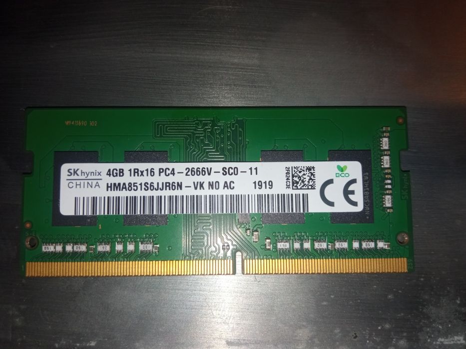 Mam na sprzedaż pamięć RAM 4GB PC 4 do laptopa