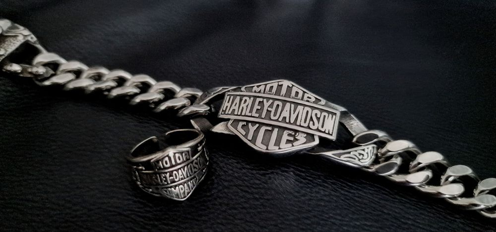 Stalowa bardzo efektowna bransoletka czaszka Harley Davidson chopper