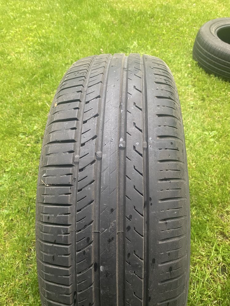 Opony letnie 215/65/17