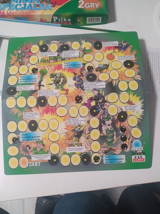 Misja specjalna i Piłka nożna gra