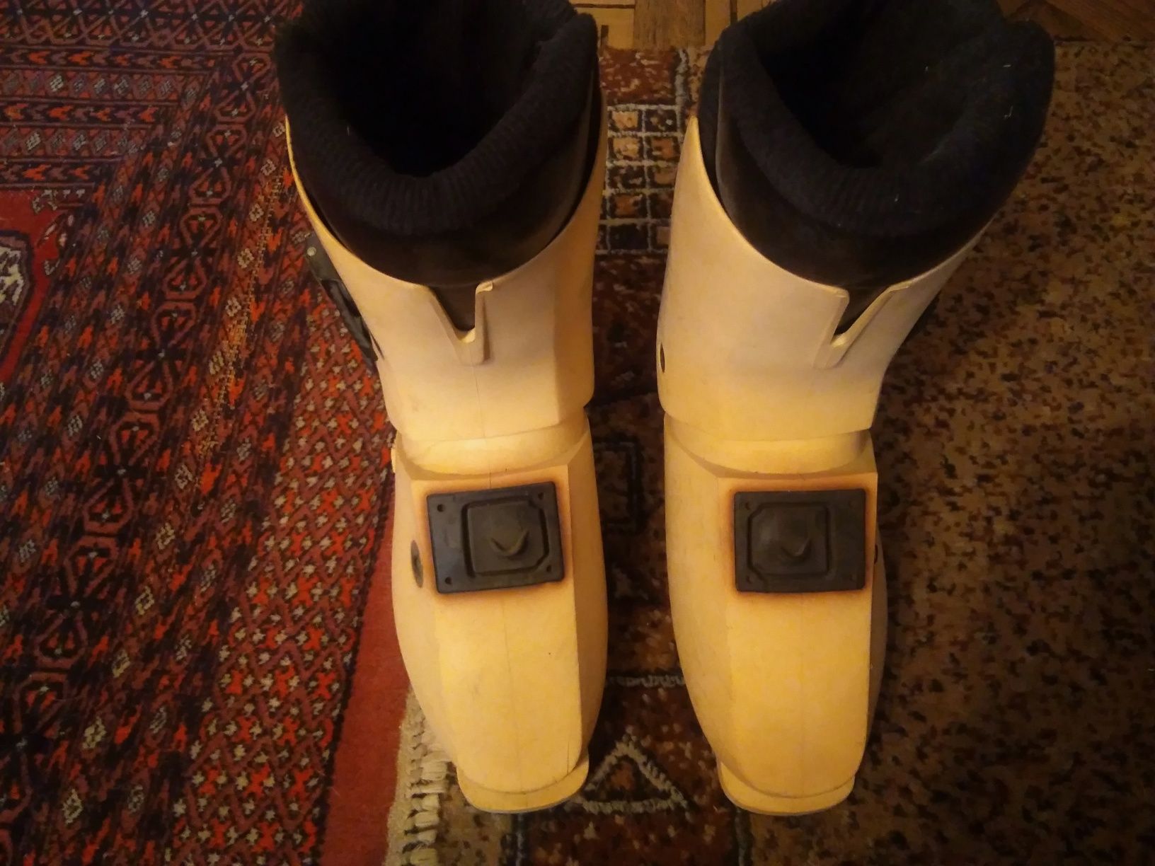 Ботинки для лыжников размер41-42