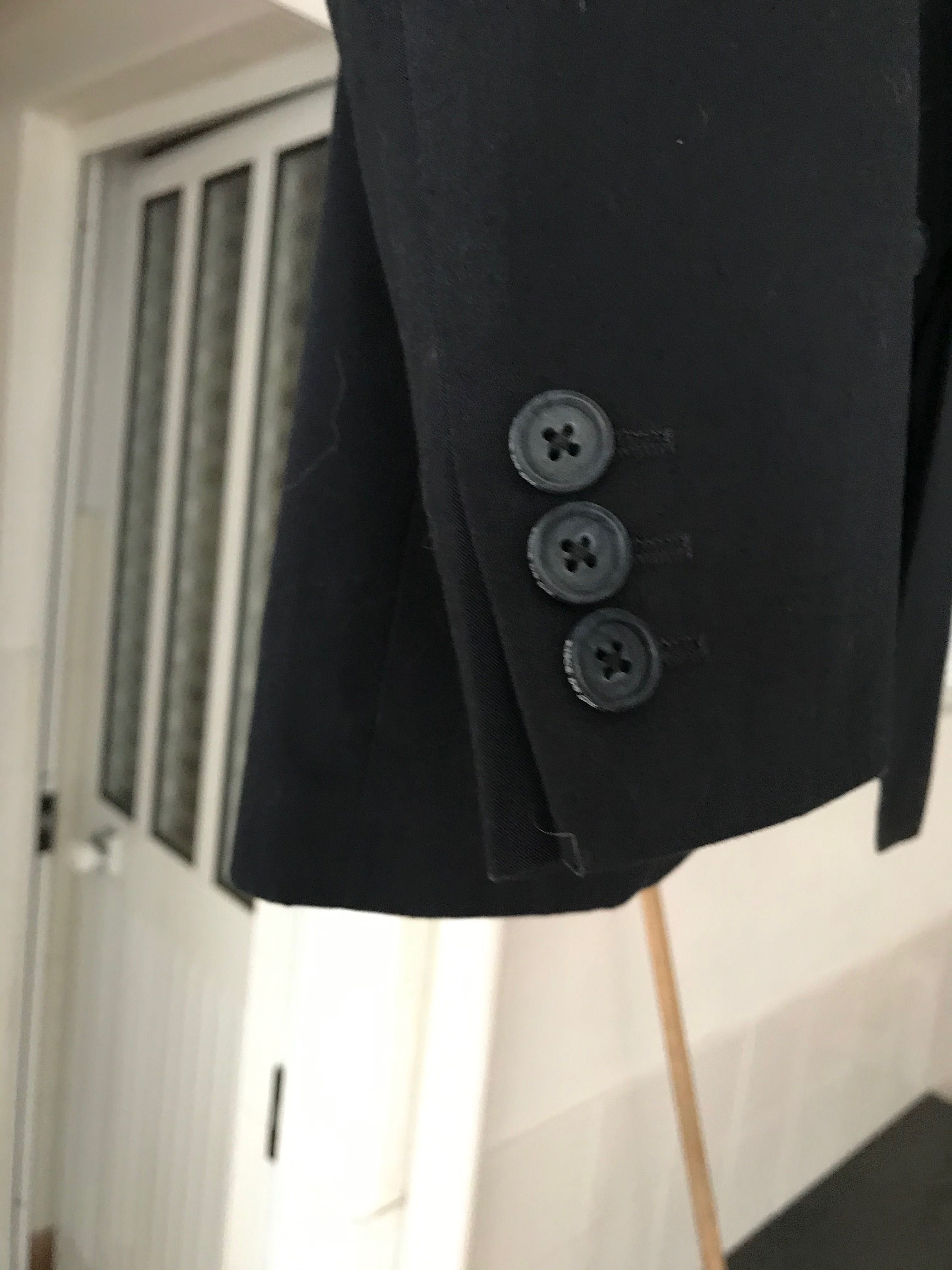 NOVO PREÇO Blazer de menino (10anos) Da RISCA DE GIZ