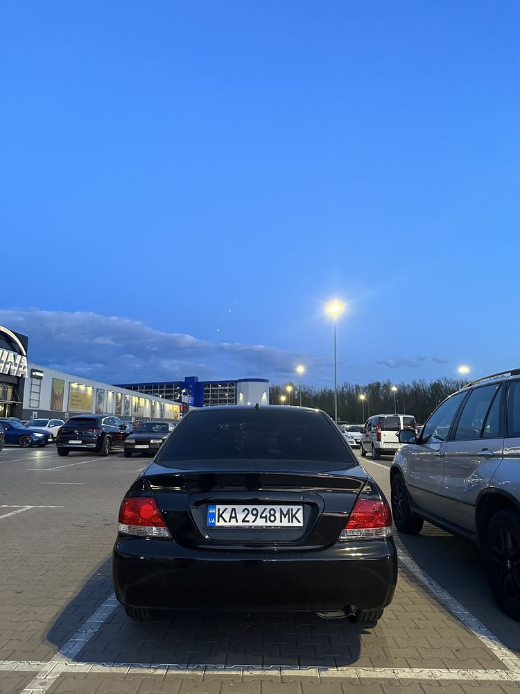 Mitsubishi Lancer 9