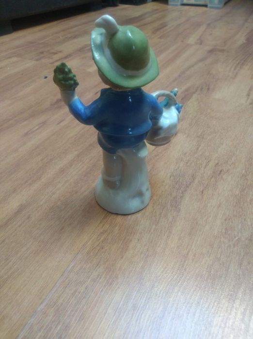 Figurka z porcelany GDR