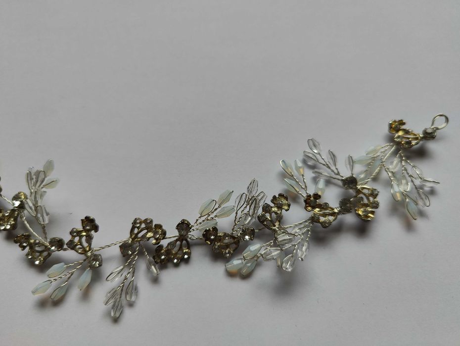 Ślubna ozdoba do włosów