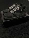 Jordan 1 low x travis scot black phantom