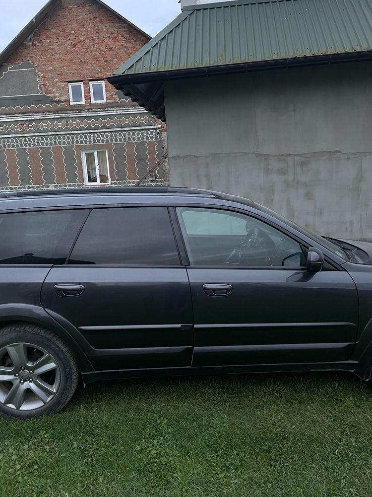 Продаю автомобіль Subaru Outback