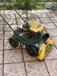Odkurzacz do lisci z rembakiem Yard-Man