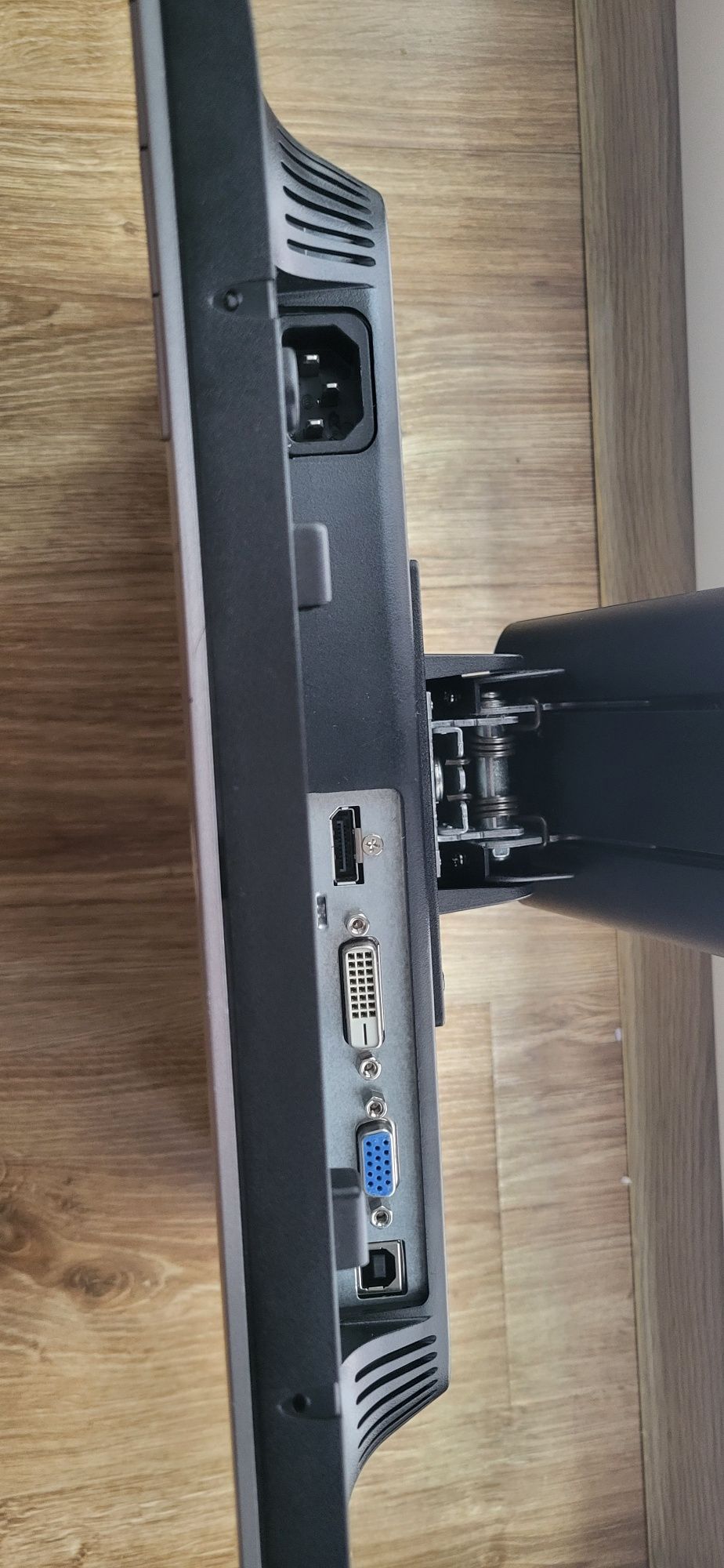 Monitor hp używany