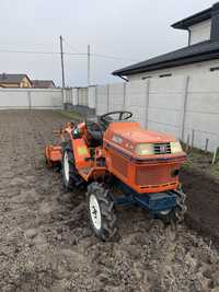 Мінітрактор Kubota b1-14