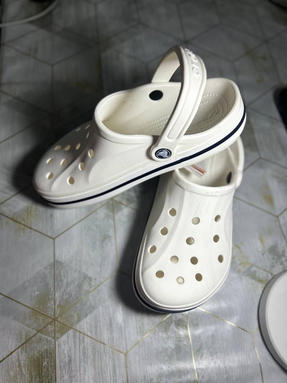 Уценка! Crocs Bayaband White 38р. белые кроксы