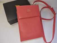 Кожанный чехол-сумка для телефона  на ремешке, розовый "VIF"