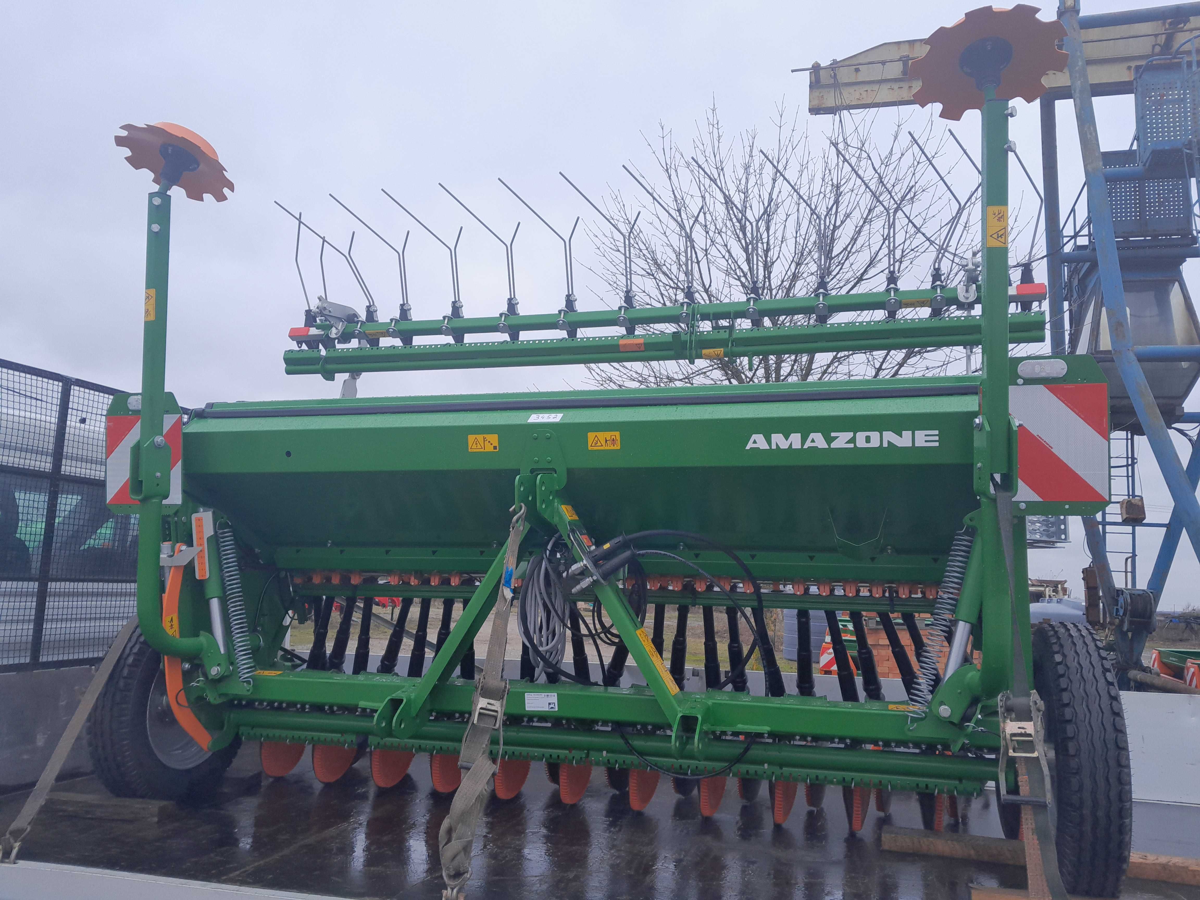 Fabrycznie nowy Siewnik talerzowy AMAZONE D9 3000 SUPER RoTeC 2024r.