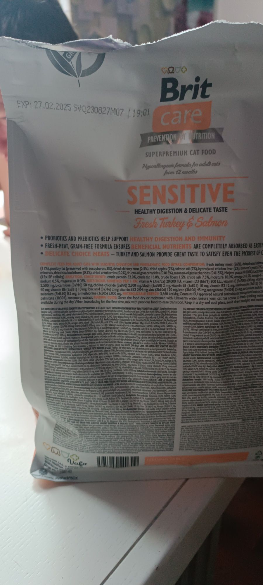 Продам сухий корм Brit Care Sensitive