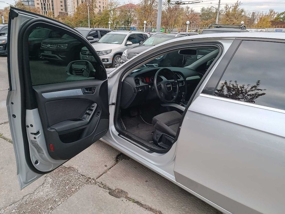 Продам Audi A4 2008р. #72446