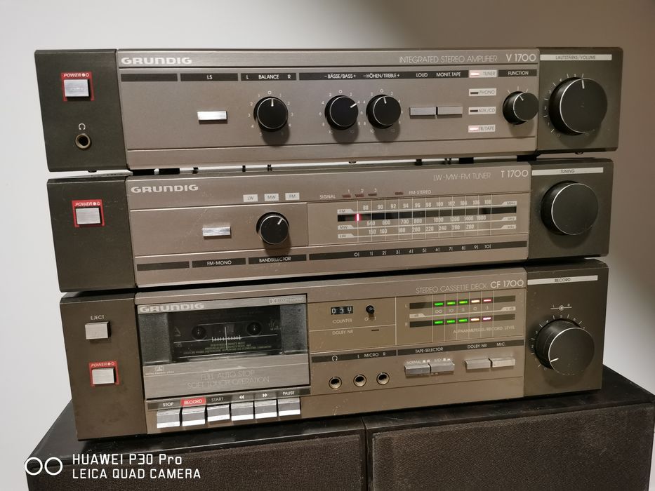 Grundig V1700 plus T1700 plus CF1700
