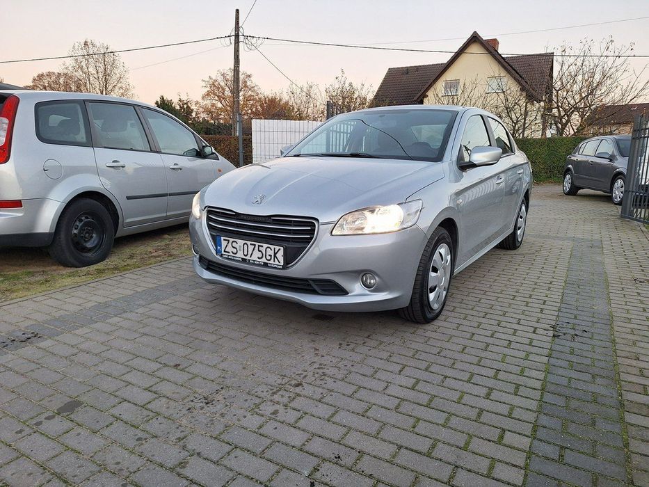 Peugeot 301 Klimatyzacja Parktronik Serwisowany Salon Polska