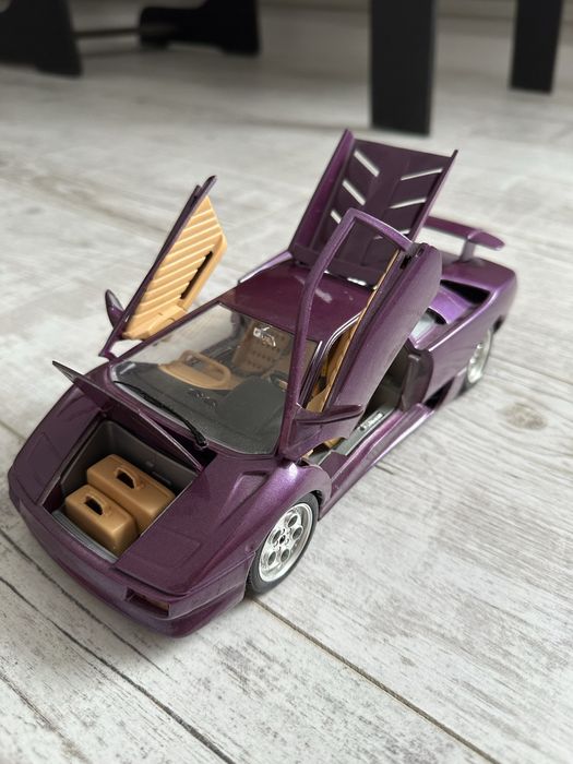 Рідкісна Модель burago italy Lamborghini Diablo 1/18