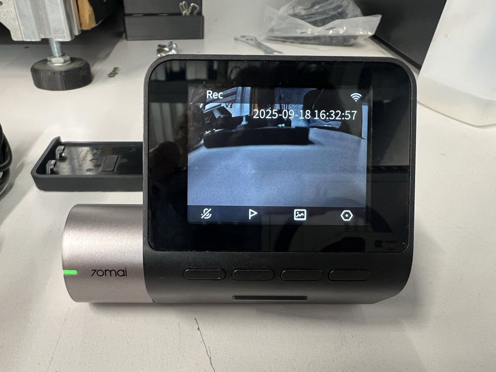 Відеореєстратор 70mai Dash Cam Pro Plus