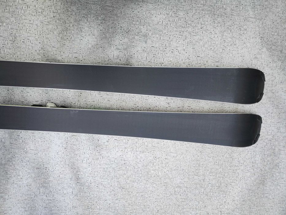 Dobre narty HEAD SHAPE CX! Uniwersalny All-Mtn. 163 cm! Po serwisie!