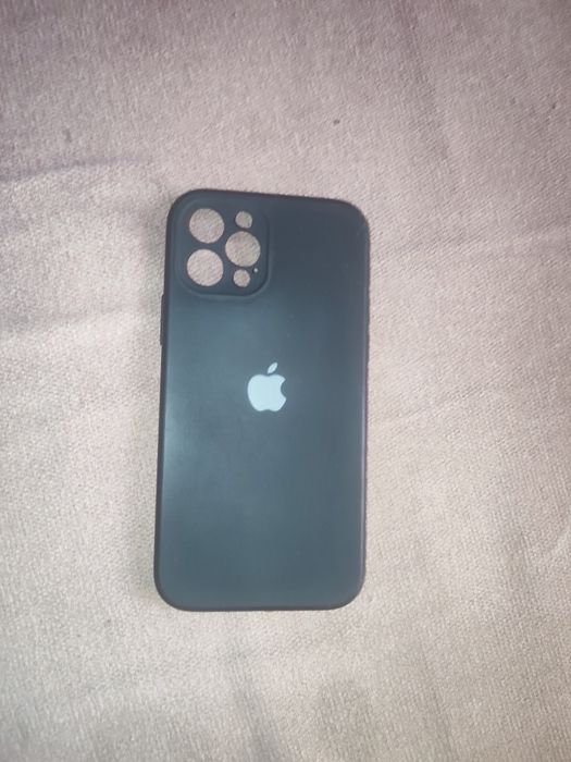 Чехол на iPhone 12 pro