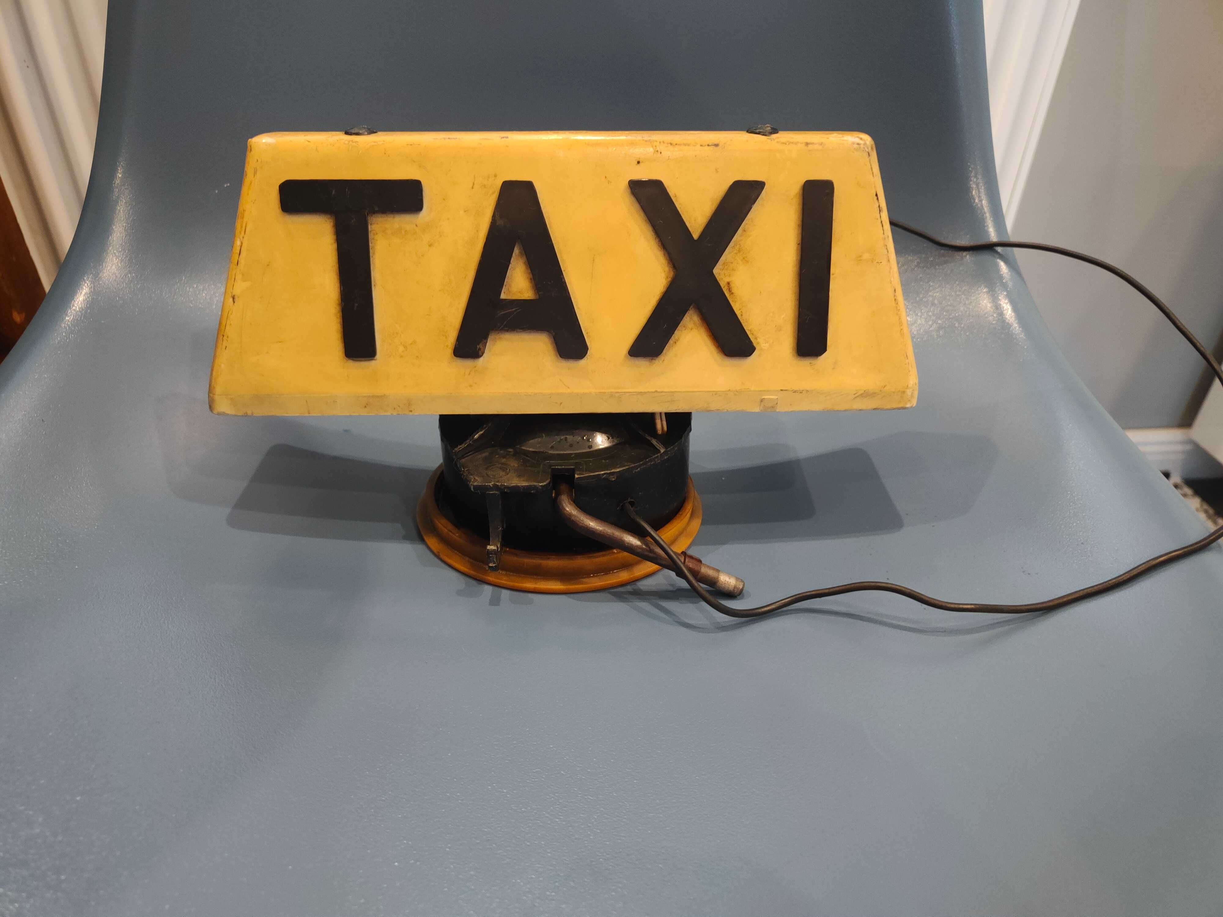 Kogut taxi PRL na przylepiec. Unikat.